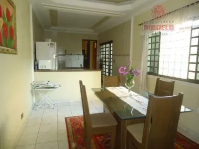 Casa com 6 Quartos à venda, 264m² no Vila Rezende, Piracicaba