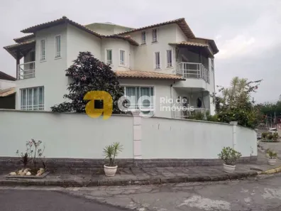 Casa com 3 Quartos à venda, 442m² no Jardim Sulacap, Rio de Janeiro