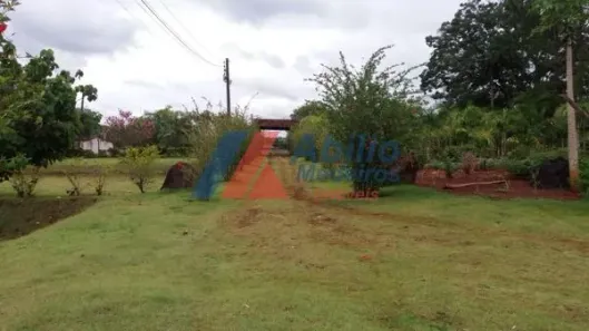 Fazenda/Sítio com 2 Quartos à venda, 180m² no Paraíso, Londrina