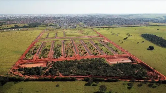 Lote/Terreno à venda, 250m² no Laranjeiras, Uberlândia