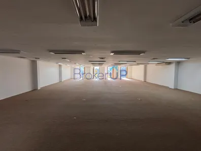 Sala Comercial para venda ou aluguel, 237m² no Centro Histórico, Porto Alegre