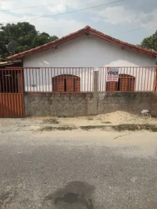 Casa com 3 Quartos à venda, 222m² no Setor Serra Dourada, Goianira