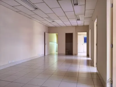 Sala Comercial para alugar, 80m² no Parque Bahia, Cotia