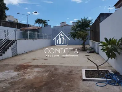 Casa com 8 Quartos para alugar, 311m² no Osvaldo Rezende, Uberlândia