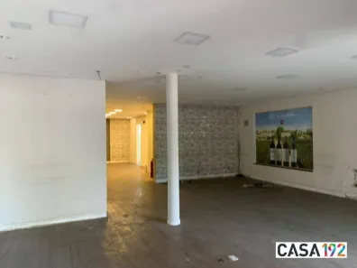 Ponto Comercial para alugar, 224m² no Vila Olímpia, São Paulo