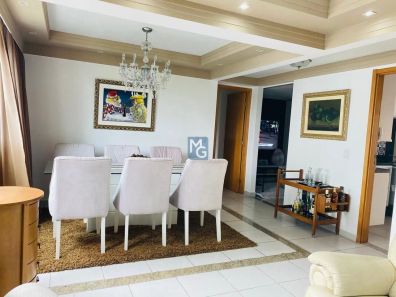 Apartamento com 4 Quartos à venda, 130m² no Casa Amarela, Recife