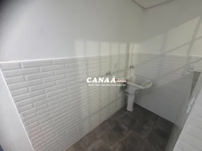 Casa com 2 Quartos para alugar, 38m² no Jardim Samara, São Paulo