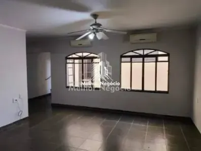 Casa com 3 Quartos à venda, 250m² no Parque São Quirino, Campinas