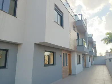 Casa de Condomínio com 3 Quartos à venda, 179m² no Guabirotuba, Curitiba