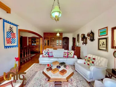 Apartamento com 4 Quartos à venda, 167m² no Agriões, Teresópolis