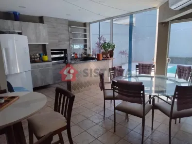Sobrado com 4 Quartos à venda, 400m² no Parque Residencial Damha, Presidente Prudente