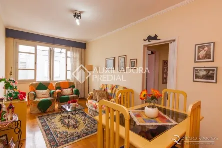 Apartamento com 2 Quartos à venda, 63m² no Centro Histórico, Porto Alegre