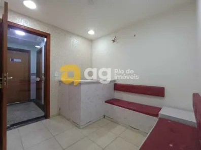 Sala Comercial para alugar, 31m² no Vila Valqueire, Rio de Janeiro