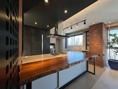 Apartamento com 4 Quartos para alugar, 144m² no Centro, Balneário Camboriú