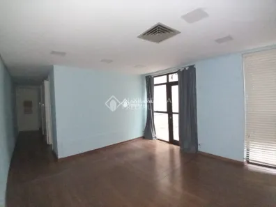 Sala Comercial à venda, 44m² no Moinhos de Vento, Porto Alegre