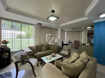 Casa de Condomínio com 4 Quartos à venda, 341m² no Taquara, Rio de Janeiro