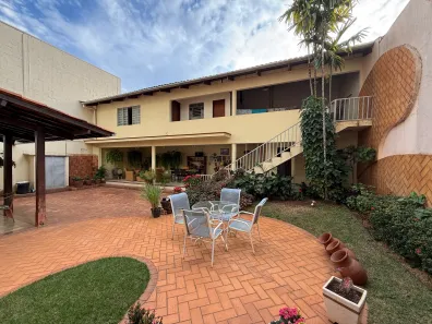 Casa com 3 Quartos à venda, 410m² no Setor Marista, Goiânia