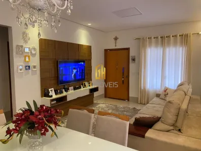 Casa com 3 Quartos à venda, 256m² no Parque Oeste Industrial, Goiânia