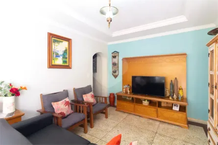 Casa com 2 Quartos à venda, 161m² no Jardim Liderança, São Paulo