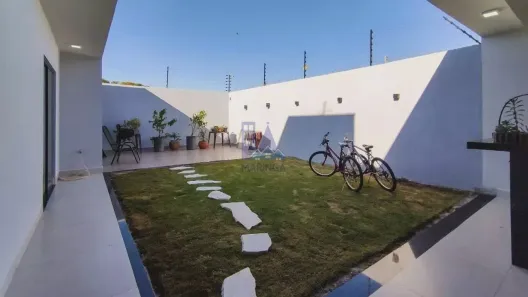 Casa com 3 Quartos à venda, 160m² no Jardim Pilar, Maringá