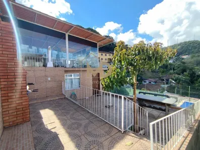Casa com 6 Quartos à venda, 220m² no Panorama, Teresópolis