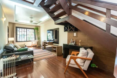 Sobrado com 3 Quartos à venda, 179m² no Jardim Itu, Porto Alegre