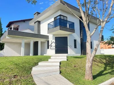 Casa de Condomínio com 4 Quartos à venda, 220m² no São Lucas, Viamão