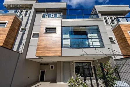 Sobrado com 3 Quartos à venda, 170m² no Bom Retiro, Curitiba