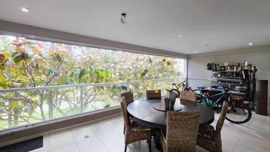 Apartamento com 3 Quartos para venda ou aluguel, 180m² no Campo Belo, São Paulo