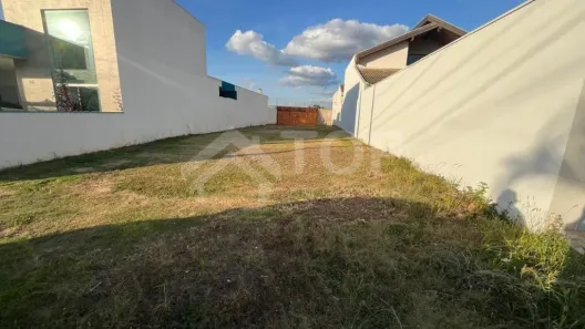 Lote/Terreno à venda, 440m² no Residencial Eldorado, São Carlos