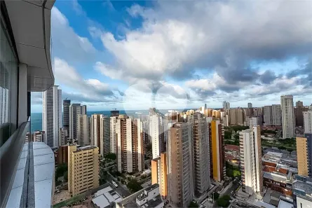 Apartamento com 2 Quartos à venda, 65m² no Meireles, Fortaleza