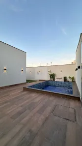 Casa com 4 Quartos à venda, 240m² no Vila Rosa, Goiânia