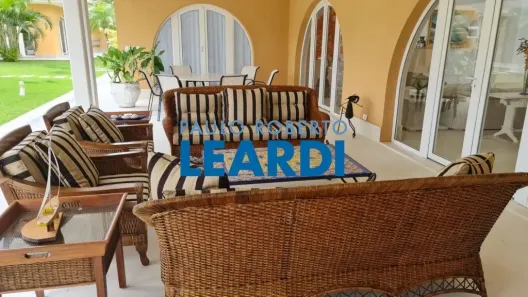 Casa de Condomínio com 7 Quartos à venda, 1800m² no Jardim Acapulco, Guarujá