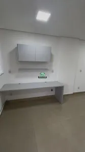 Sala Comercial para alugar, 30m² no Centro, Anápolis