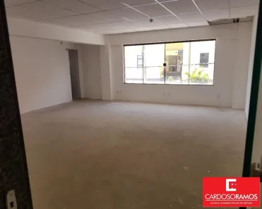 Sala Comercial para alugar, 75m² no Sussuarana, Salvador