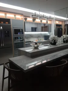 Apartamento com 3 Quartos para alugar, 139m² no Park Lozandes, Goiânia
