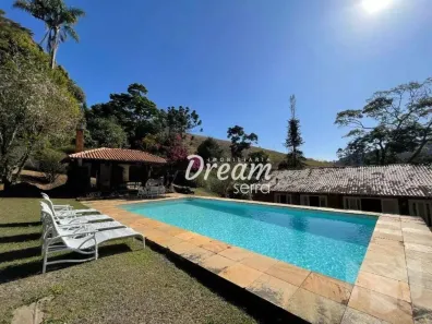 Casa com 7 Quartos à venda, 260m² no Itaipava, Petrópolis