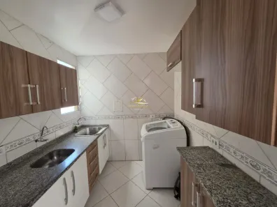 Apartamento com 2 Quartos à venda, 46m² no Bom Jesus, Campo Largo