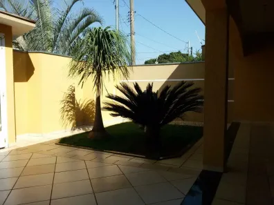 Casa com 3 Quartos à venda, 210m² no Parque Residencial Jaguari, Americana
