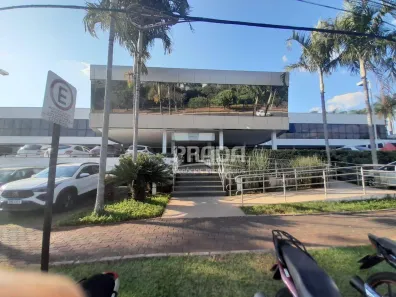 Sala Comercial para alugar, 176m² no Morada da Colina, Uberlândia