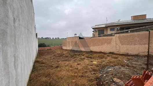 Lote/Terreno à venda, 300m² no Vila Nastri, Itapetininga