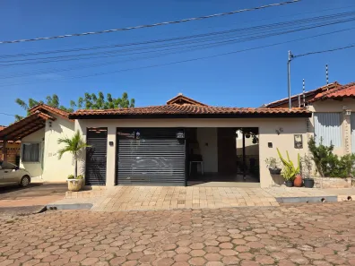 Casa de Condomínio com 3 Quartos para alugar, 120m² no Maracanã, Santarém