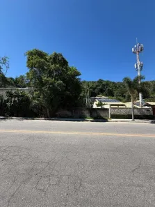 Lote/Terreno à venda, 400m² no Itaipu, Niterói