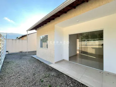 Casa com 2 Quartos à venda, 85m² no Cotia, Guapimirim