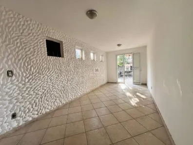 Casa com 3 Quartos para alugar, 164m² no Jardim América, Belo Horizonte