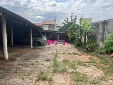 Lote/Terreno à venda, 300m² no Vila de Vecchi, Jundiaí