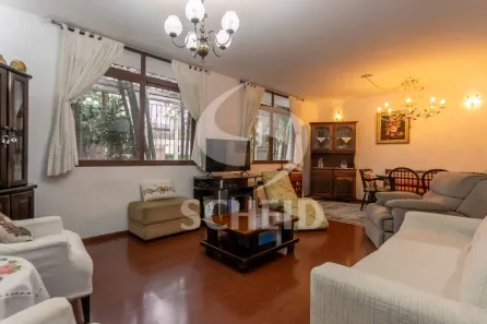 Casa com 3 Quartos à venda, 194m² no Vila Cordeiro, São Paulo