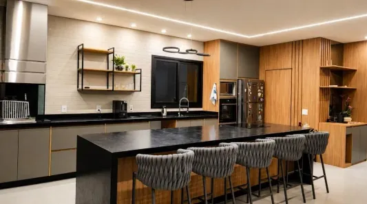 Sobrado com 3 Quartos à venda, 215m² no Jardim Tereza Cristina, Jundiaí