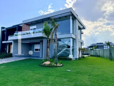 Sobrado com 4 Quartos à venda, 233m² no Remanso, Xangri-lá