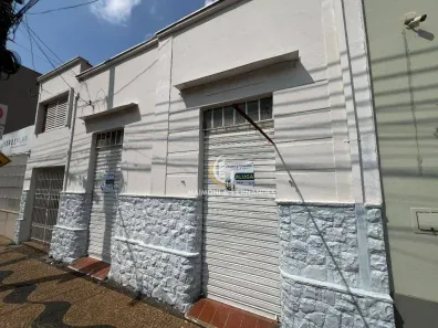 Casa com 3 Quartos para alugar, 179m² no Zona Central, Rio Claro